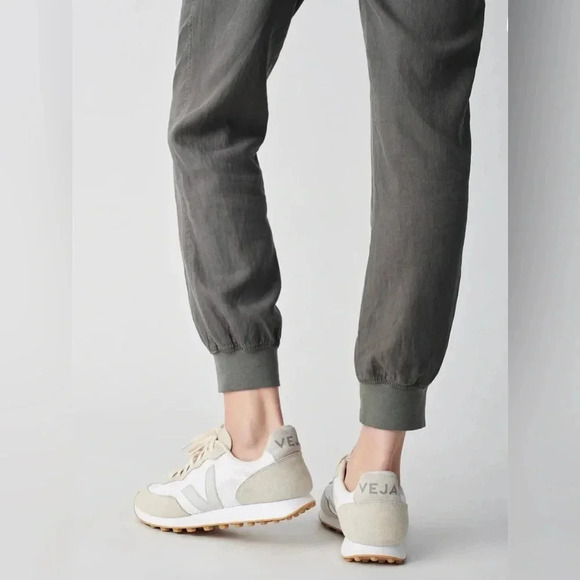 Faherty Arlie Day Jogger Womens S Green Linen Blend Stretch Pull On Granola Girl - Picture 8 of 13